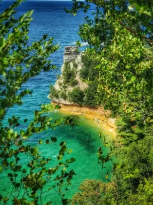 Miners Castle - Pictured Rocks National Lakes.hore. Photo by Tamara Graham