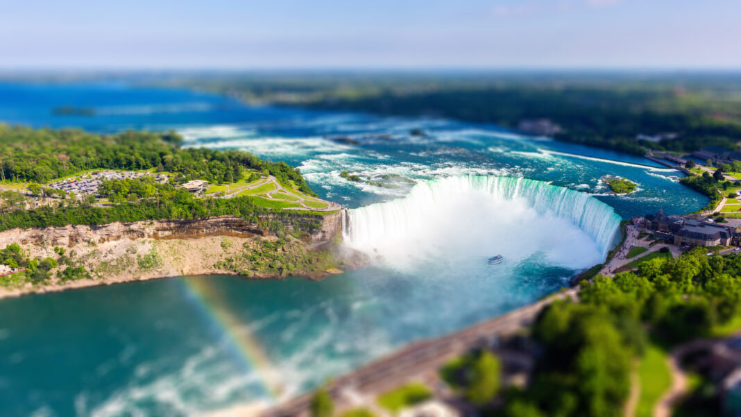 The Great Lakes and State Water Bill of Rights- Niagara Falls