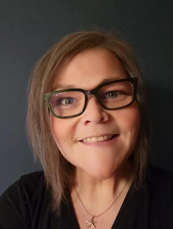 Portrait of Michigan artist and visual arts educator Erin Frye